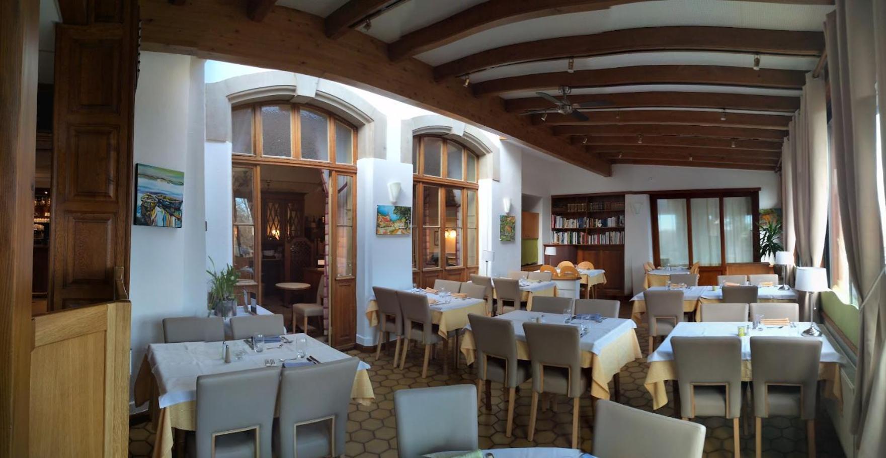 Logis Hôtel Notre-Dame - restaurant ouvert midi et soir sauf dimanche soir Danne-et-Quatre-Vents Exterior foto